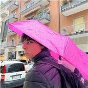 Offro lezioni private per ragazzi delle superiori, come voi fino all’anno scorso  ero in quel banco ma so che posso aiutarvi